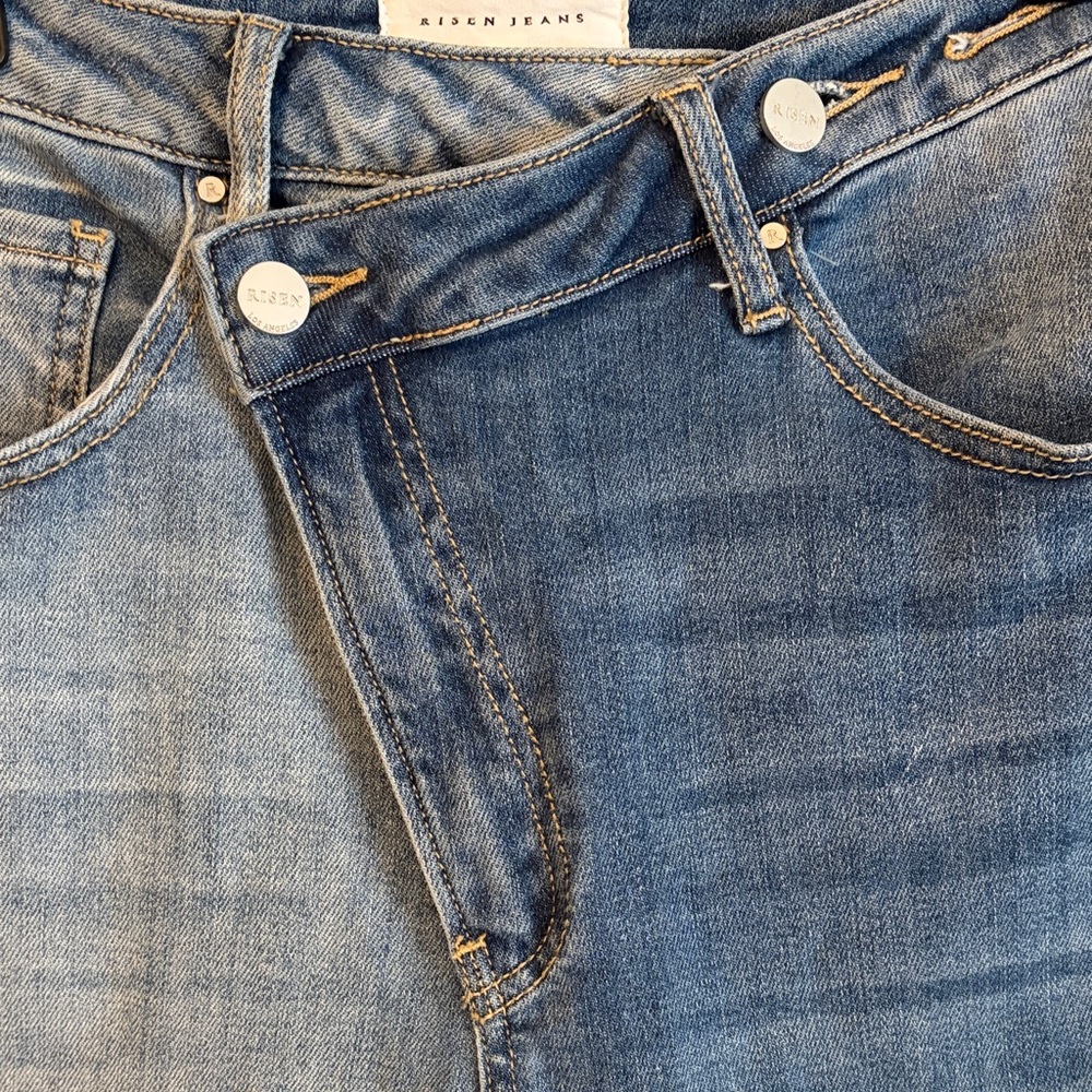 Risen: Straight Leg distressed Jeans raw hem. - Blue 11/30 is tag. - Picture 2 of 13